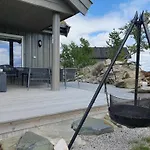 Casa de Férias Falkeblikk-mountain With Majestic Views
