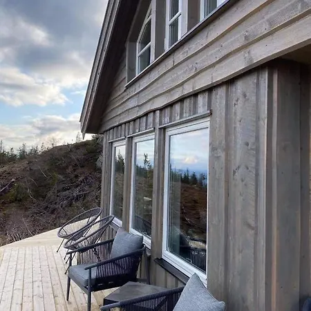 Falkeblikk-Mountain Cabin With Majestic Views *