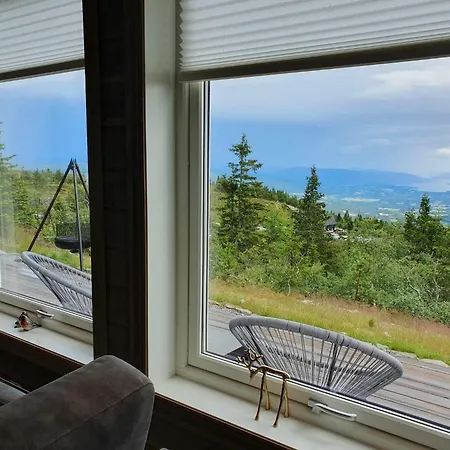Holiday home Falkeblikk-Mountain Cabin With Majestic Views
