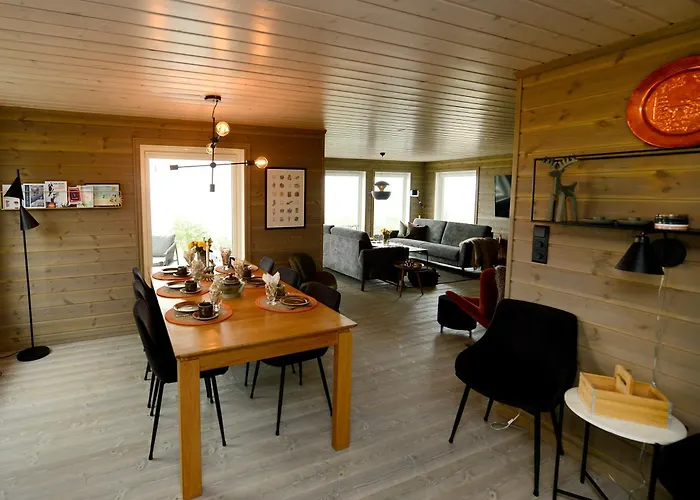 Ferienhaus Falkeblikk-mountain With Majestic Views
